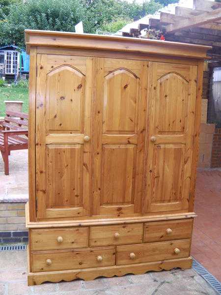 Pine Wooden Wardrobe