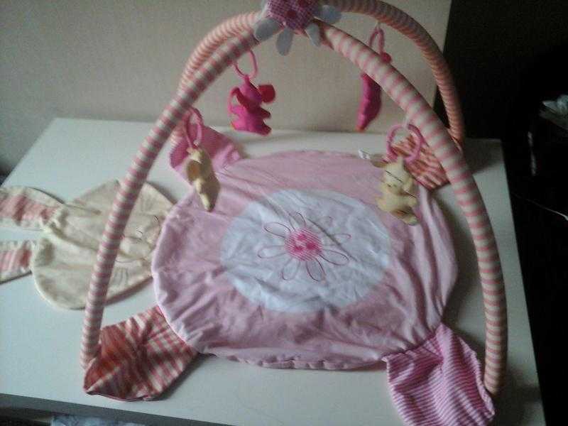 Pink baby playmatbabygym