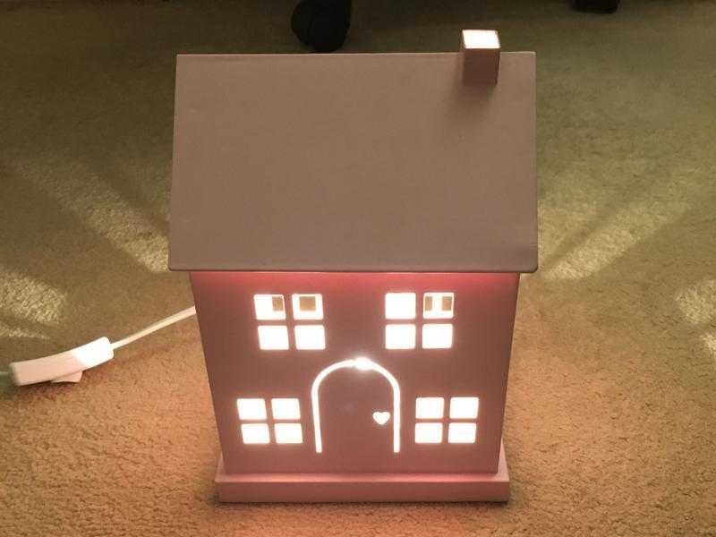 Pink house bedside lamp