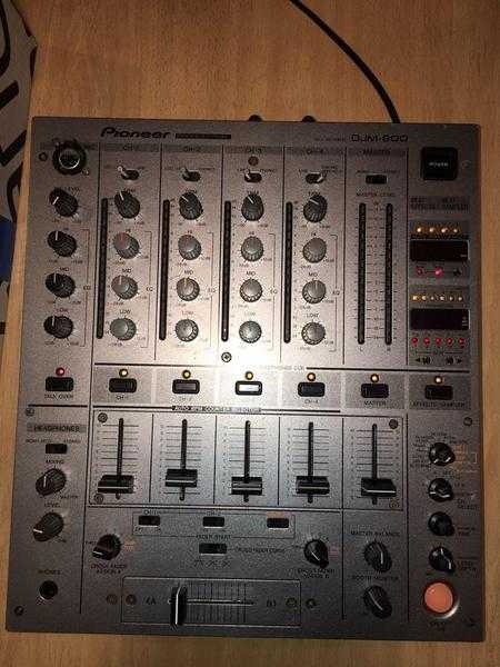 PIONEER DJM 600S 4 CHANNEL MIXER