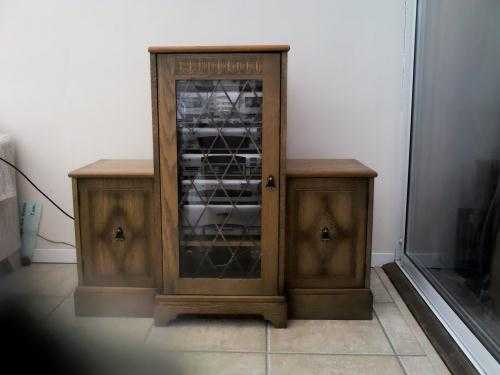 Pioneer Hi Fi unit in oak cabinet