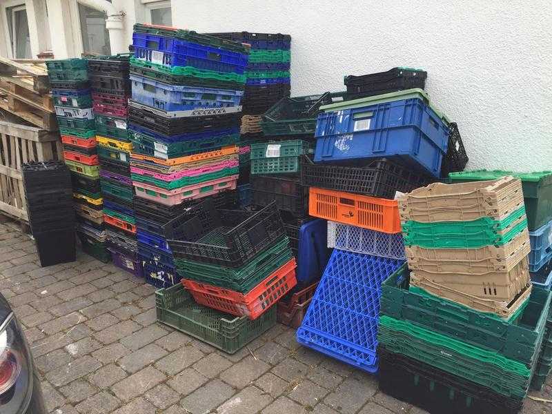 Plastic crates