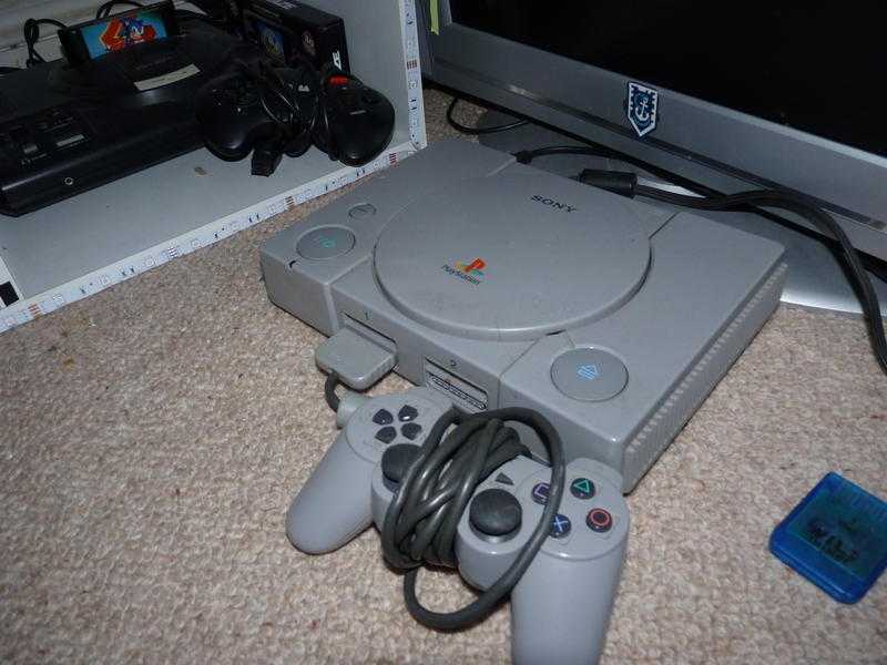 Playstation 1, 1 controller, 1 game WORKING