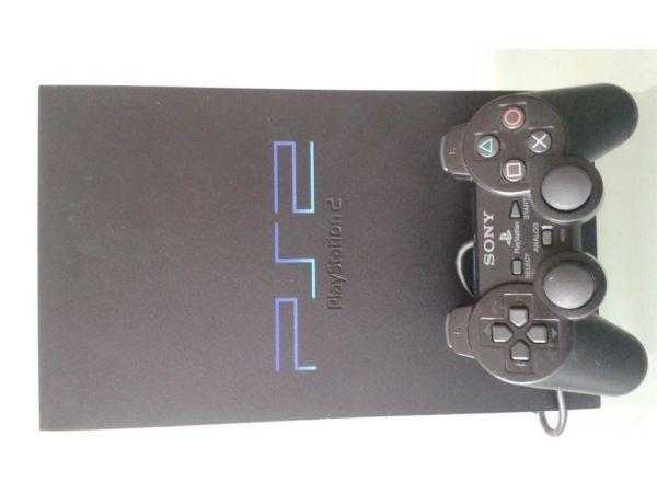 Playstation 2 (PS2) console and 1 controller.