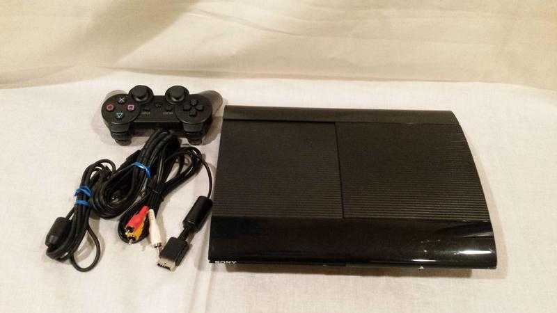 Playstation 3 super slim 320GB