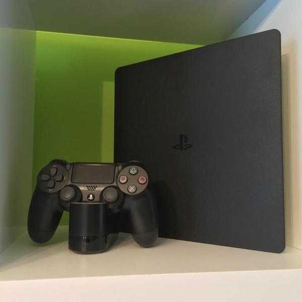 Playstation 4 Pro 500GB with 2 Controllers