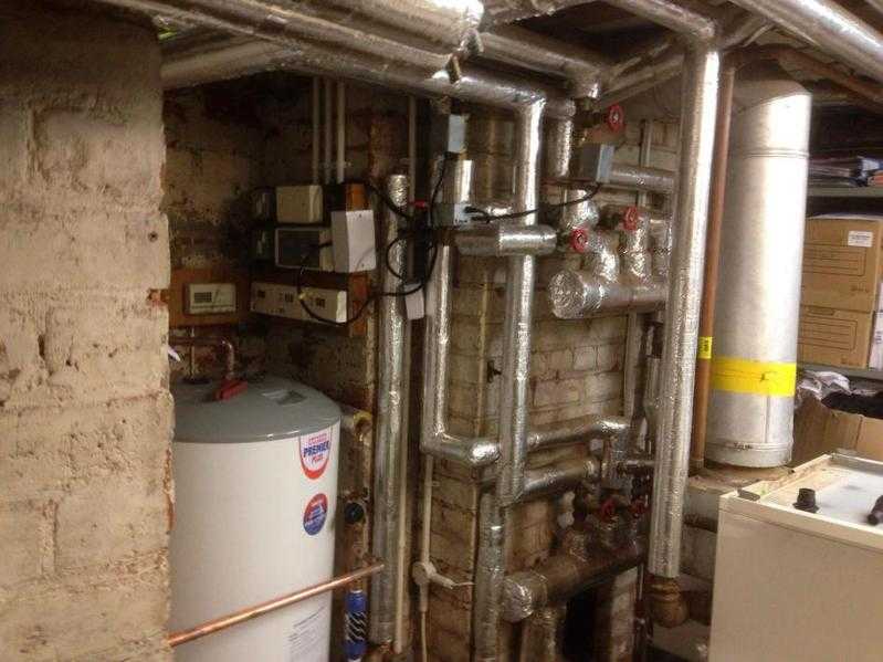 Plumbing and heating engineer