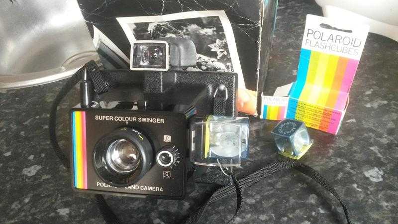 Polaroid Super Colour Swinger Land Camera