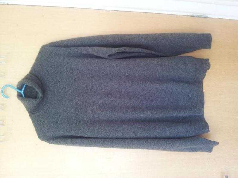 Polo Neck Cashmere Material