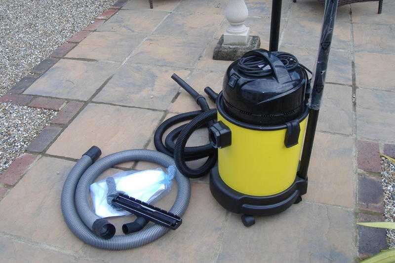 Pond Automatic Vacuum