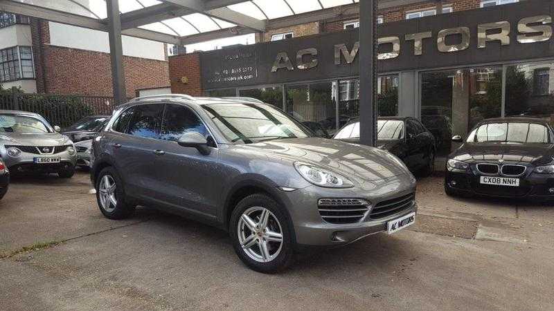 Porsche Cayenne 2011