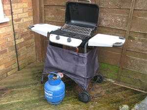 Portable 2burner gas barbecue