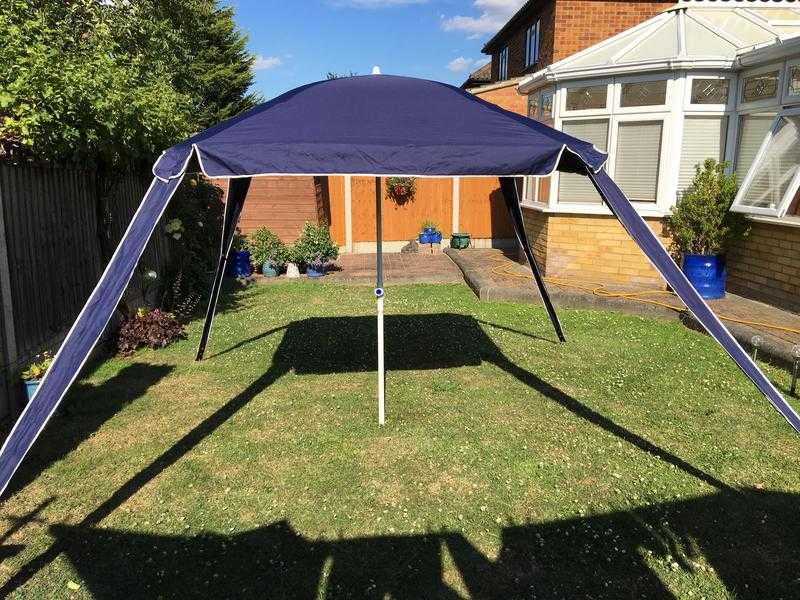 Portable Parasol  Gazebo (1.75M Sq Blue)