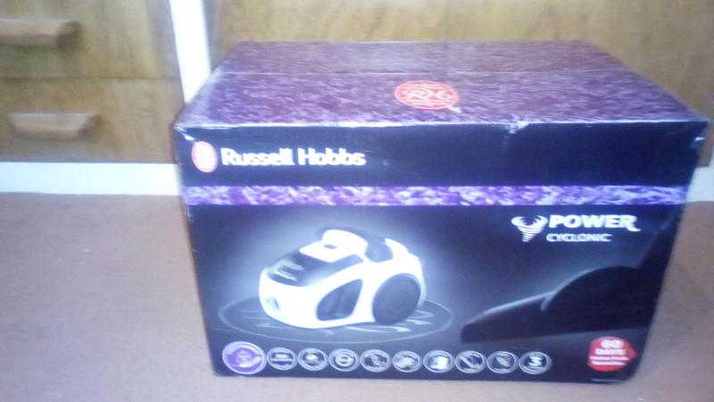 Power Cyclonic Russell Hobbs model 20470