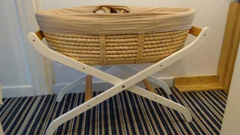 Pre-Loved Moses Basket to go for 15