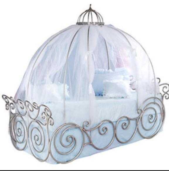 Princess Carriage Bed