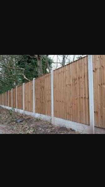 Private and commercial fencing contractor