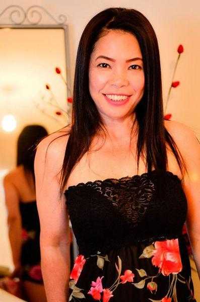 Professional Deep tissue and Thai hot oil massage