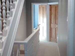 PROFESSTIONAL  painter and decorator   Gardner     Housecleaning
