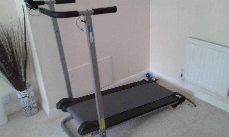 Profitness exercise treadmill (foldaway)