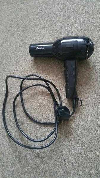 PRONTA PROFESSIONAL HAIRDRYER PRO 1600watt