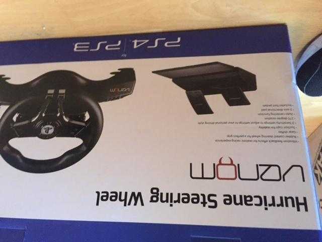 PS3PS4 Gaming Steering wheel and pedals