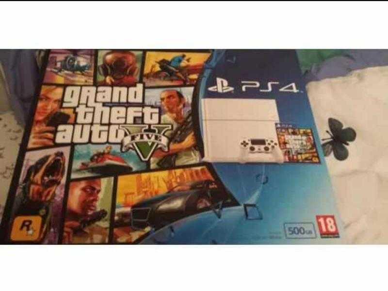 PS4 4 Brand new sealed white 500gb Ps4 GTA V edition.