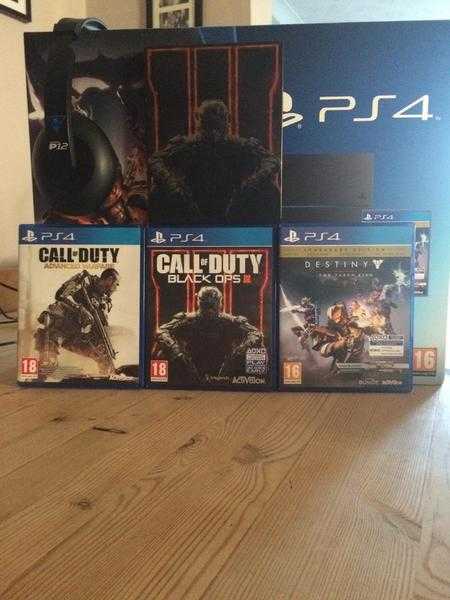 PS4 Console  3 Games amp Headset