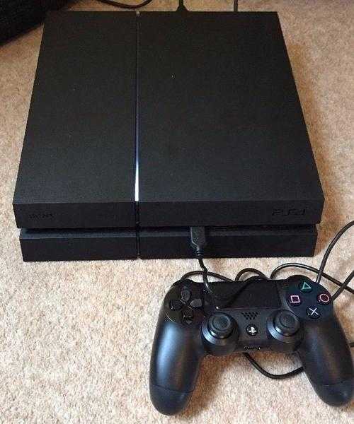 PS4 console with control amp FIFA 18