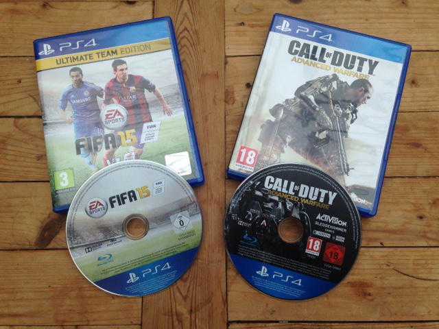 PS4 GAMES CALL OF DUTY AND FIFA 15