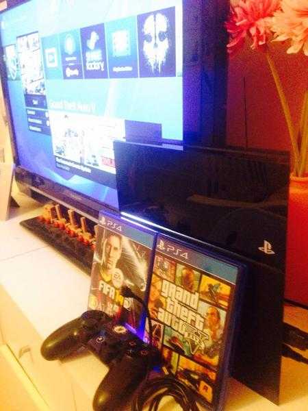 Ps4 with two game and one controller