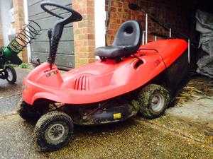 Push Briggs and  Stratton mower forsale good working order