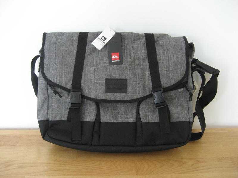 QUIKSILVER MESSENGER BAG