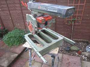 Radial arm saw - Dewalt DW1251