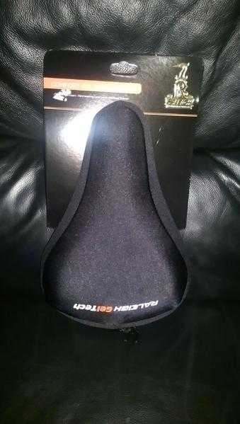 Raleigh Gel Saddle Cover