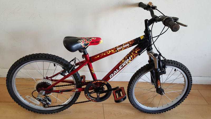 Raleigh Hot Rod bike - 20 inch wheels. (Suit age 8 to 16 years).