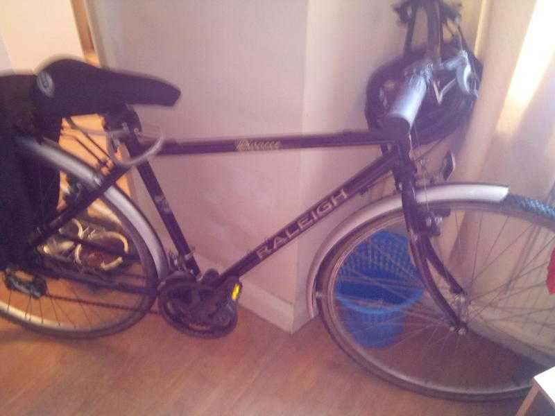 Raleigh Hybrid Bike or decent offer REDUCED