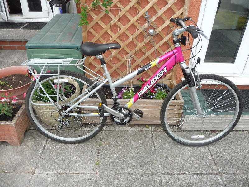 RALEIGH MINX LADIES MOUNTAIN BIKE