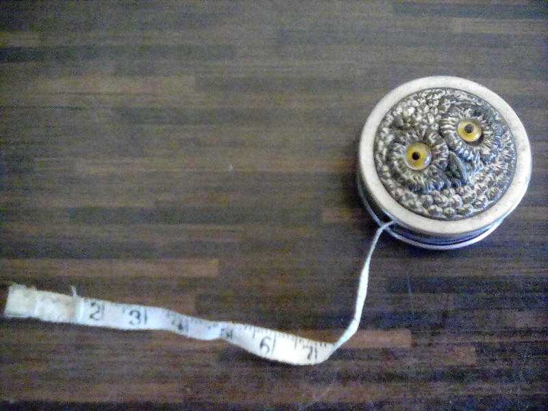 Rare tailors tape measure owl design glassglass eyes