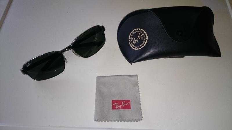 Ray Ban RB3413 Sunglasses