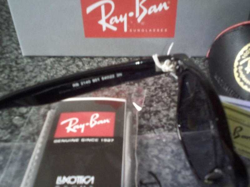 Ray Ban Wayfarer Sunglasses