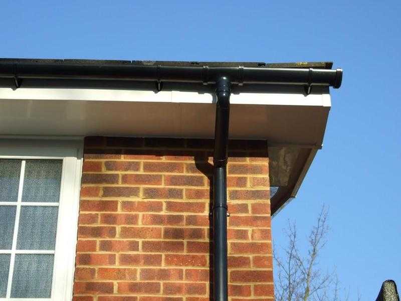 R.B.GUTTERING SERVICE. GUTTERS CLEANED AND REPAIRED.