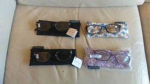 Reading glasses from Sight station x 4 all brand new