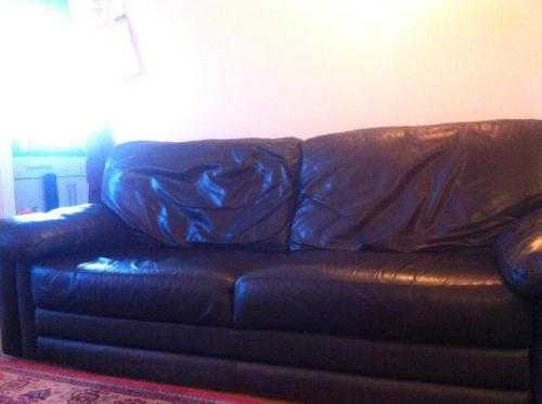 Real Leather Sofa used but in good condition