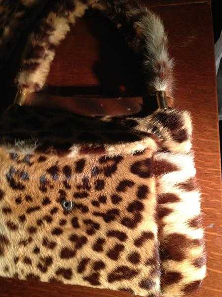 REAL VINTAGE LEOPARD SKIN HAND BAG