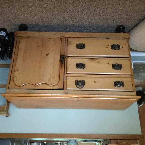 REALLY LOVELY VICTORIAN PINE SIDEBOARD, 3 DRAWERS, CUPBOARD, BUN FEET