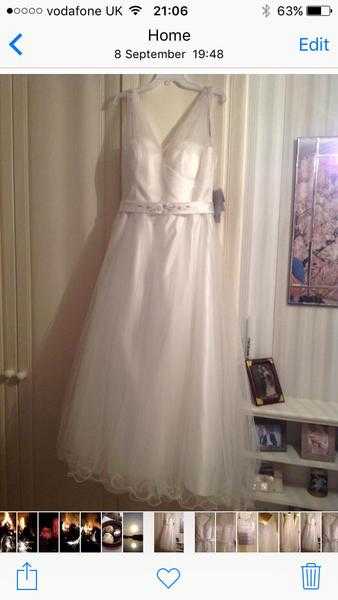 Recently Reduced - Wedding Dress for sale, brand new, size 18 to 20