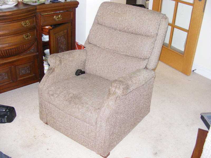 recliner chair in full working order