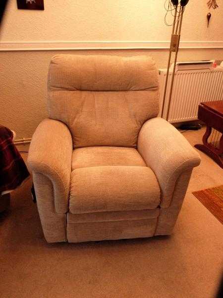 Recliner Chairs