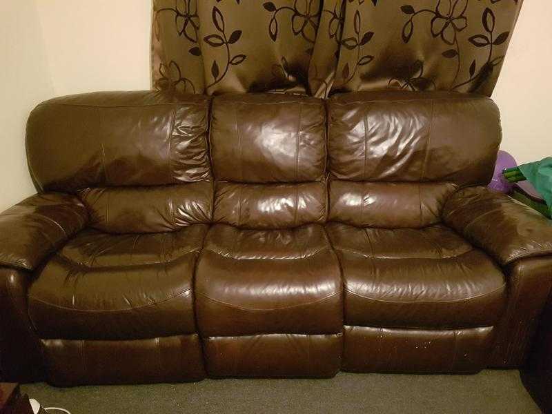 Recliner sofa set